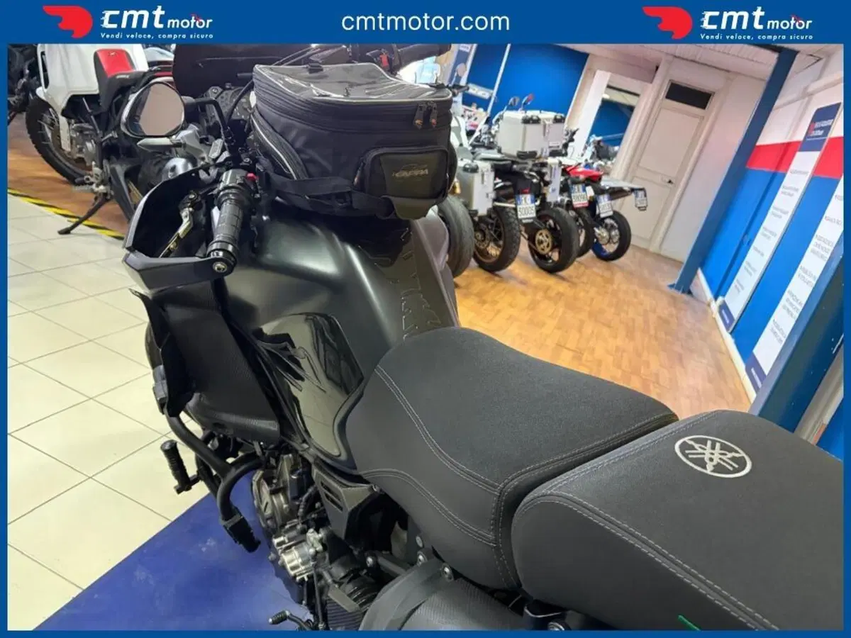 Yamaha XT1200Z Super Ténéré First Edition (2010 - 11) (6)