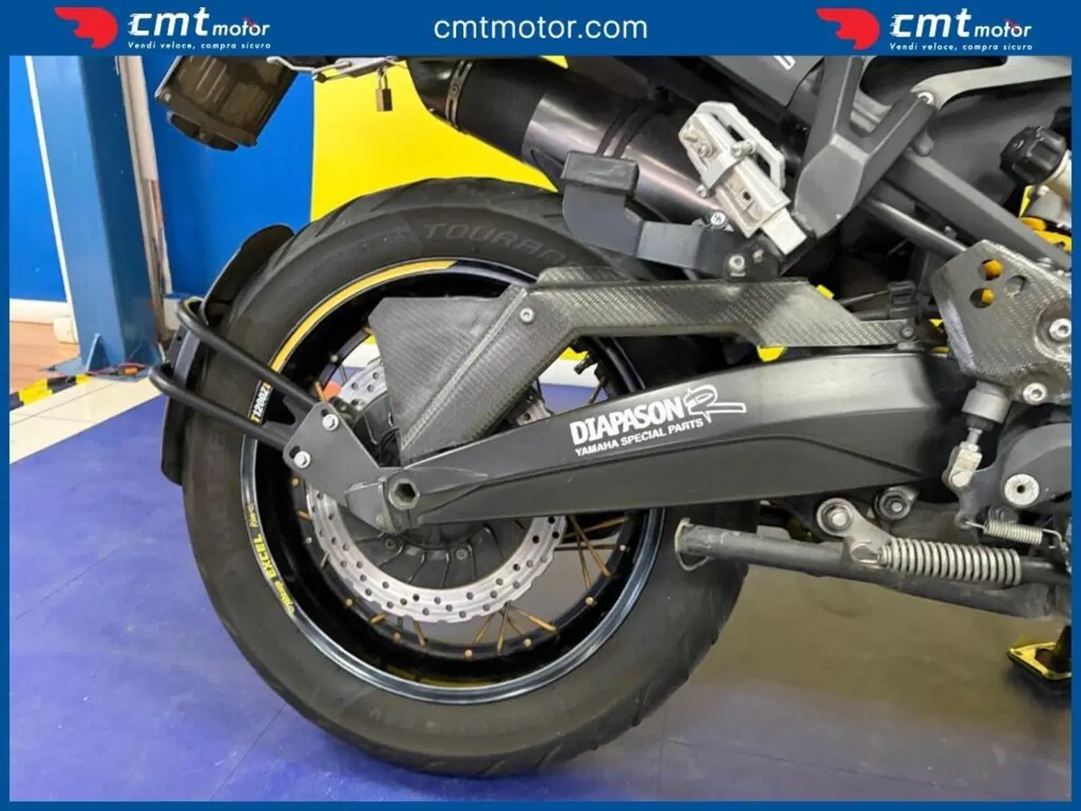 Yamaha XT1200Z Super Ténéré First Edition (2010 - 11) (9)