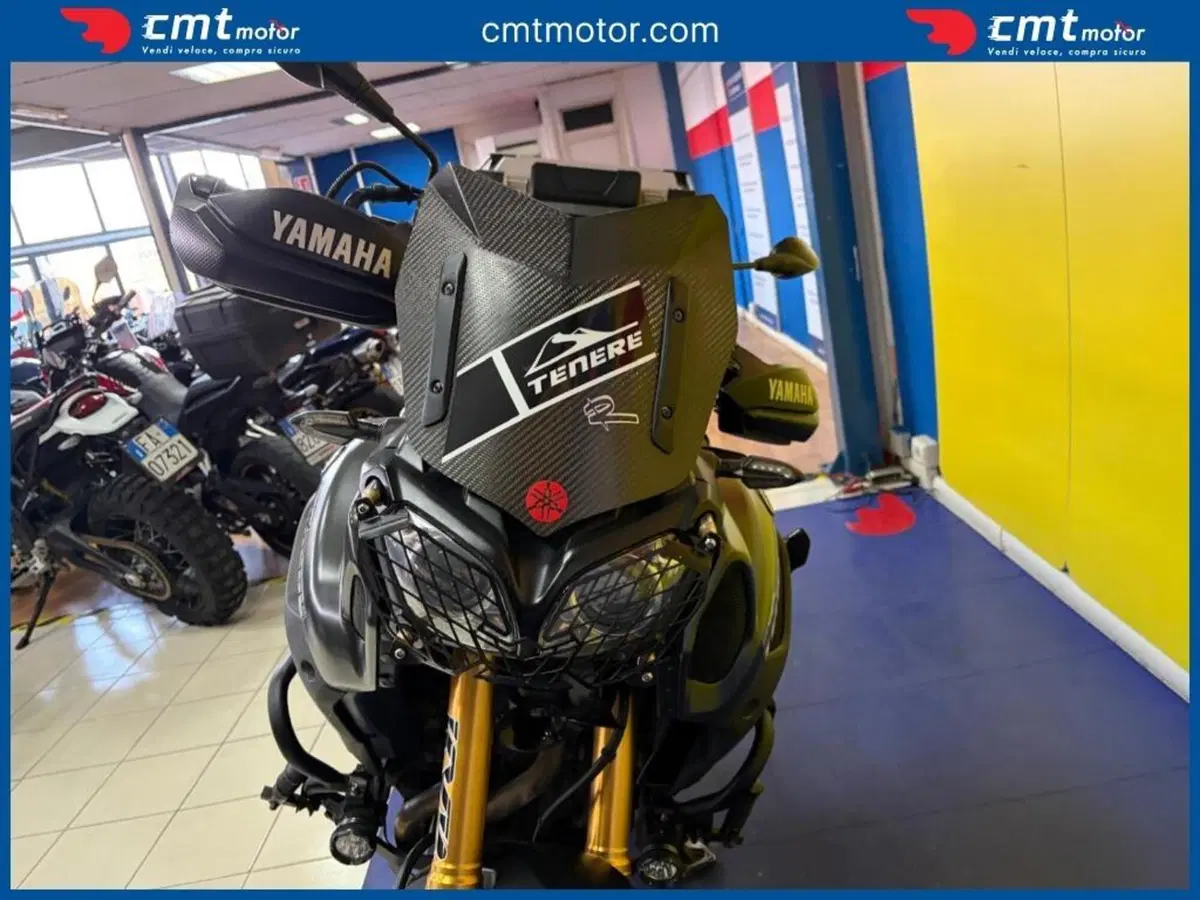 Yamaha XT1200Z Super Ténéré First Edition (2010 - 11) (10)