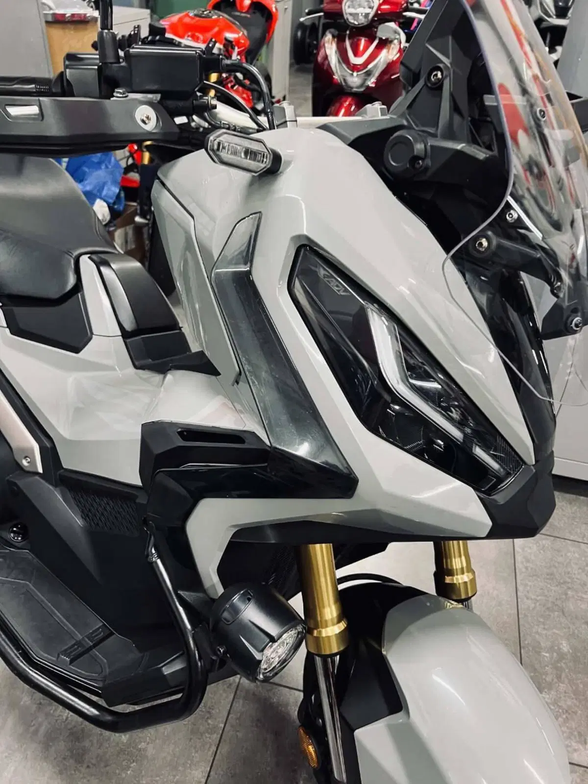 Honda X-ADV 750 DCT Travel (2021 - 24) (2)