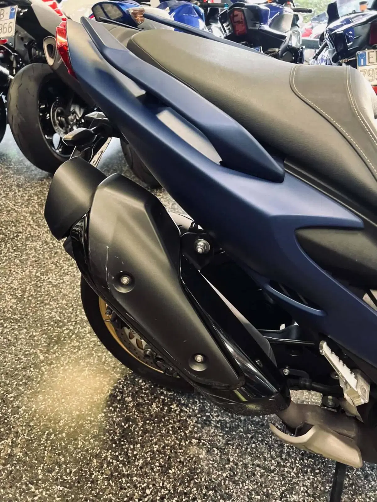 Yamaha T-Max 560 Tech Max (2021) (5)
