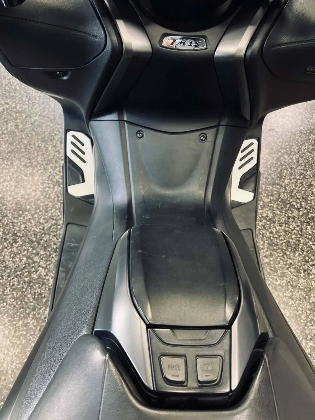 Yamaha T-Max 560 Tech Max (2021) (7)
