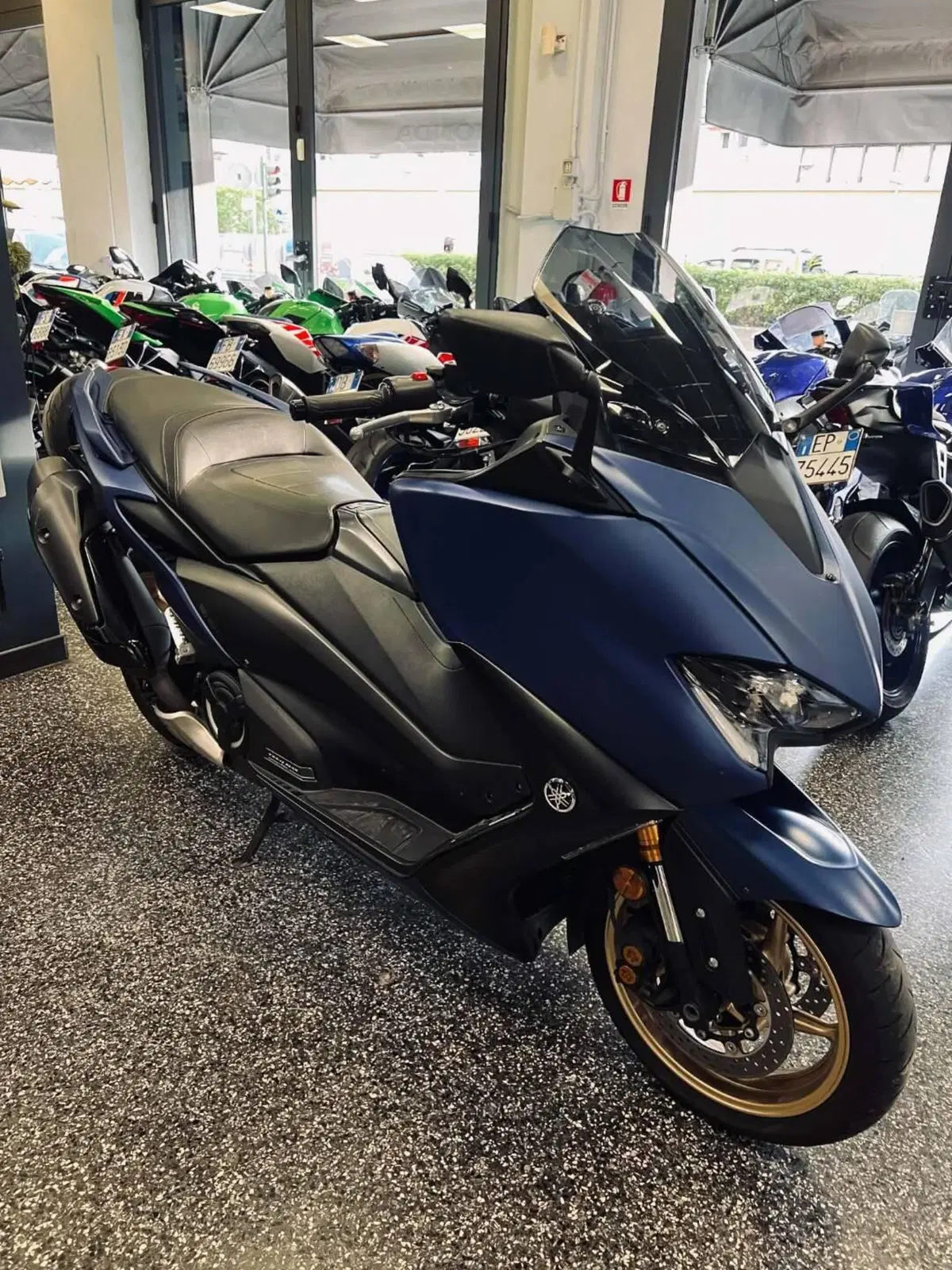 Yamaha T-Max 560 Tech Max (2021)
