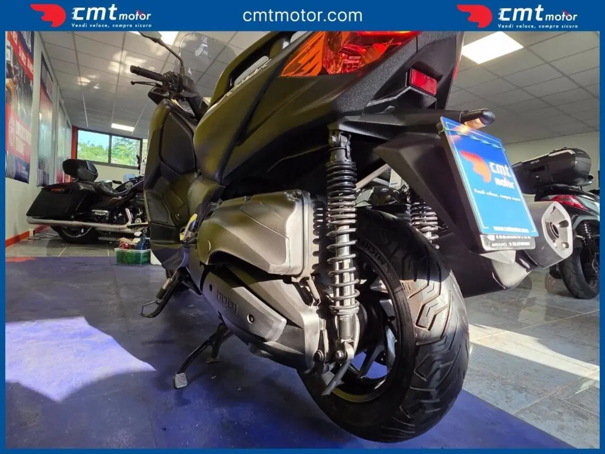 Yamaha X-Max 400 ABS (2017 - 20) (11)