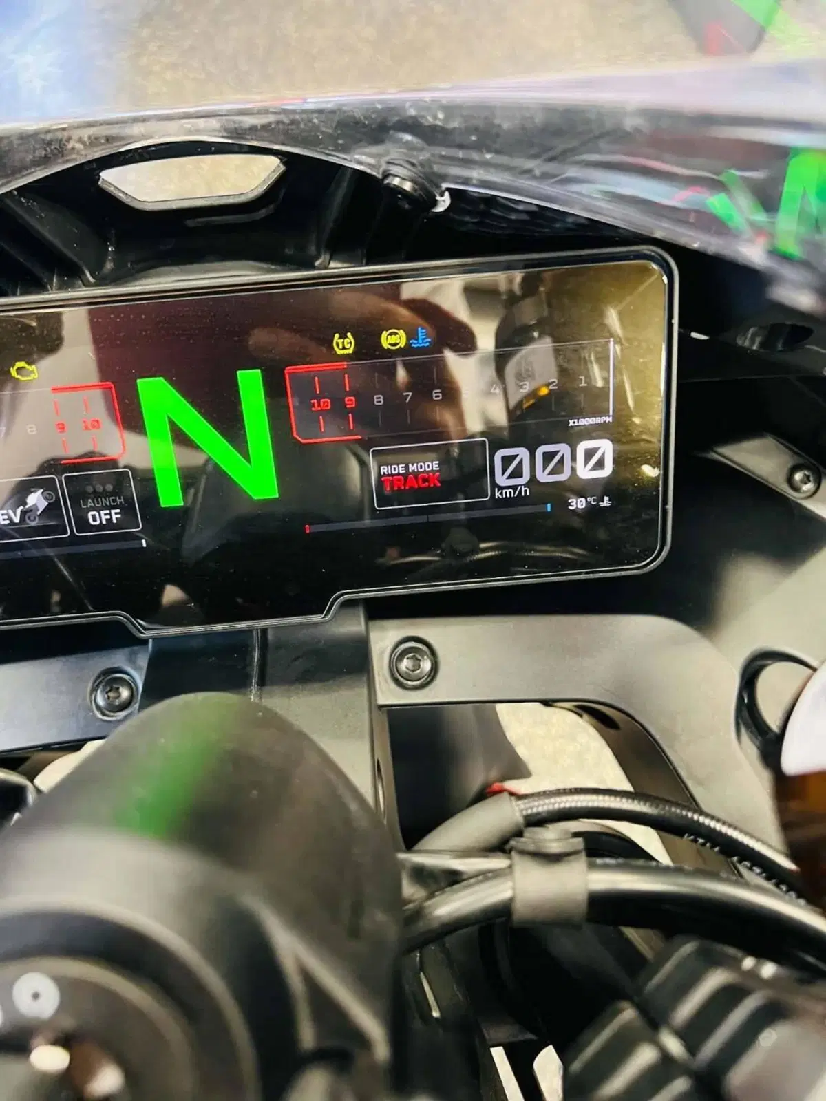 KTM 990 RC R (2026) (15)
