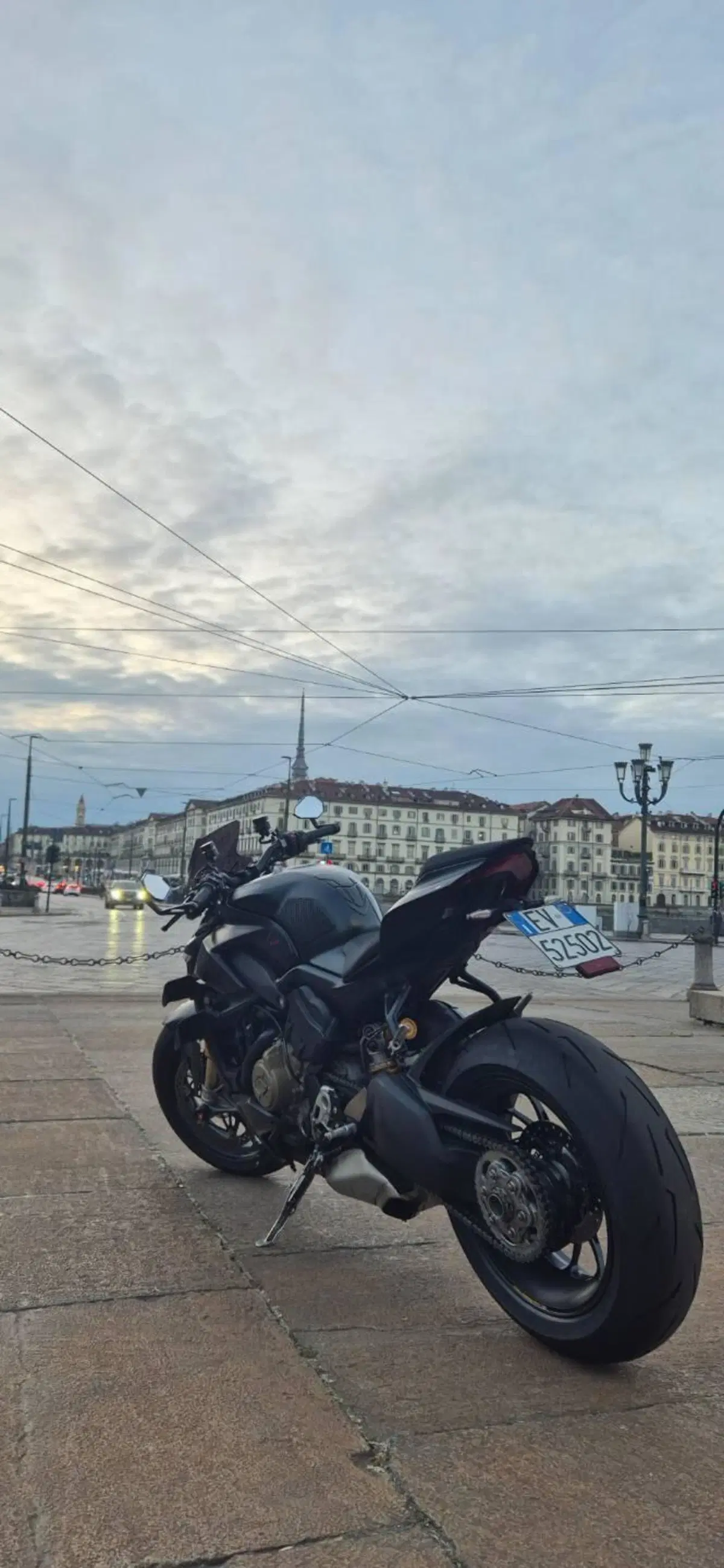 Ducati Streetfighter V4 1100 S (2021 - 22) (7)