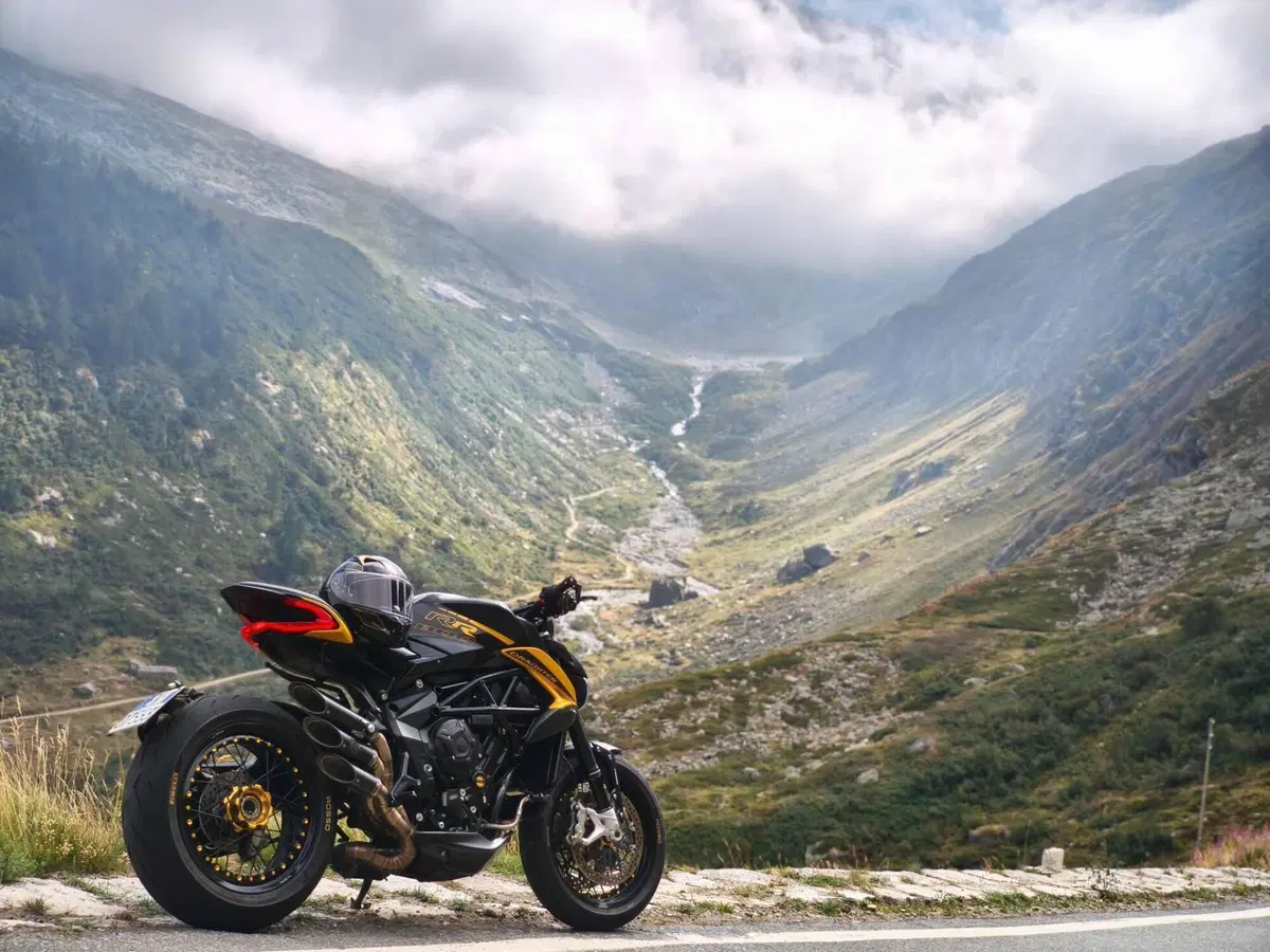 MV Agusta Dragster 800 RR SCS (2020) (6)