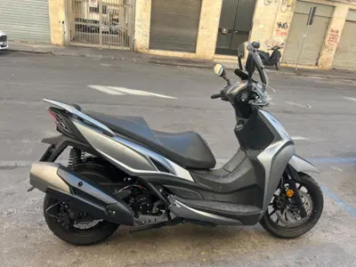 Kymco Agility 300i (2021 - 25) usata