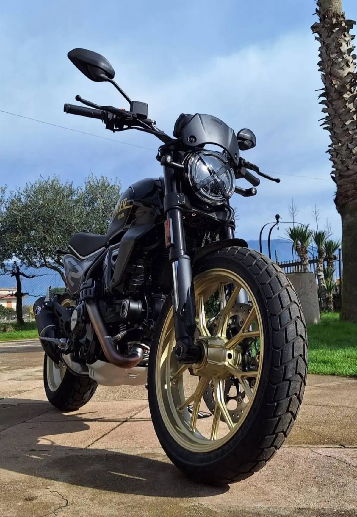 Ducati Scrambler 800 Full Throttle (2025 - 26) (2)