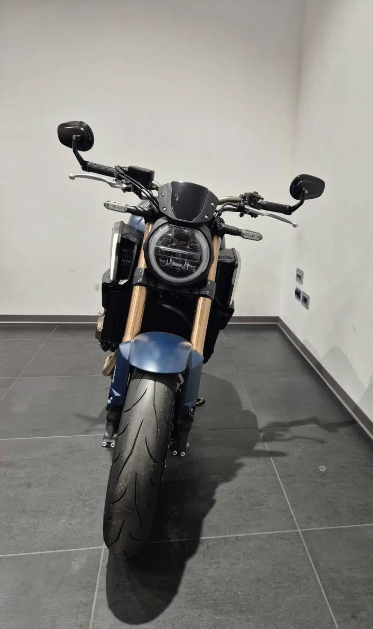 Honda CB 650 R (2021 - 23) (6)
