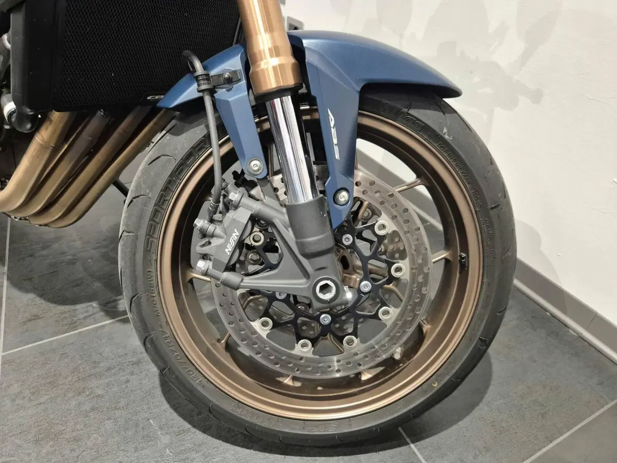 Honda CB 650 R (2021 - 23) (12)