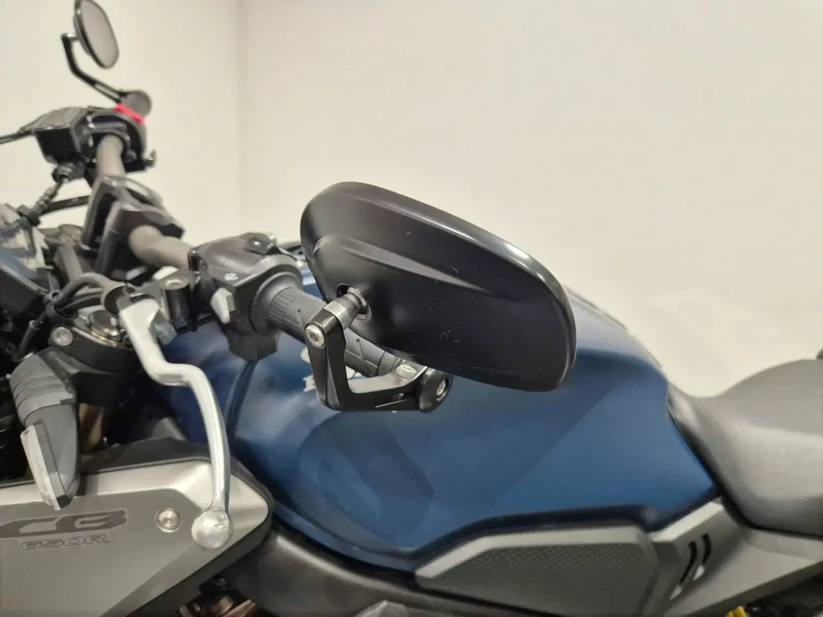 Honda CB 650 R (2021 - 23) (16)