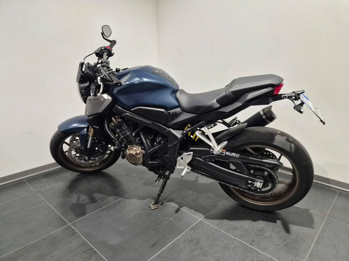 Honda CB 650 R (2021 - 23) (3)
