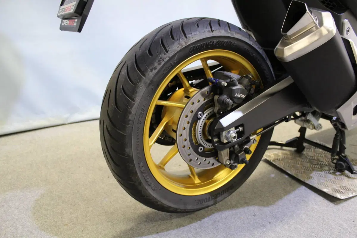 Honda Forza 750 DCT Special Edition (2024) (6)