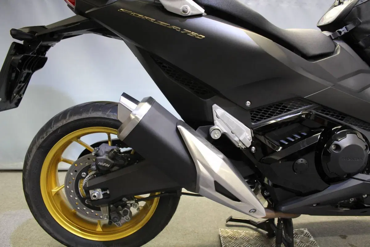 Honda Forza 750 DCT Special Edition (2024) (10)