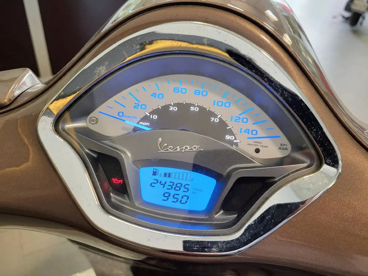 Vespa GTS 300 Touring ABS (2014 - 16) (6)