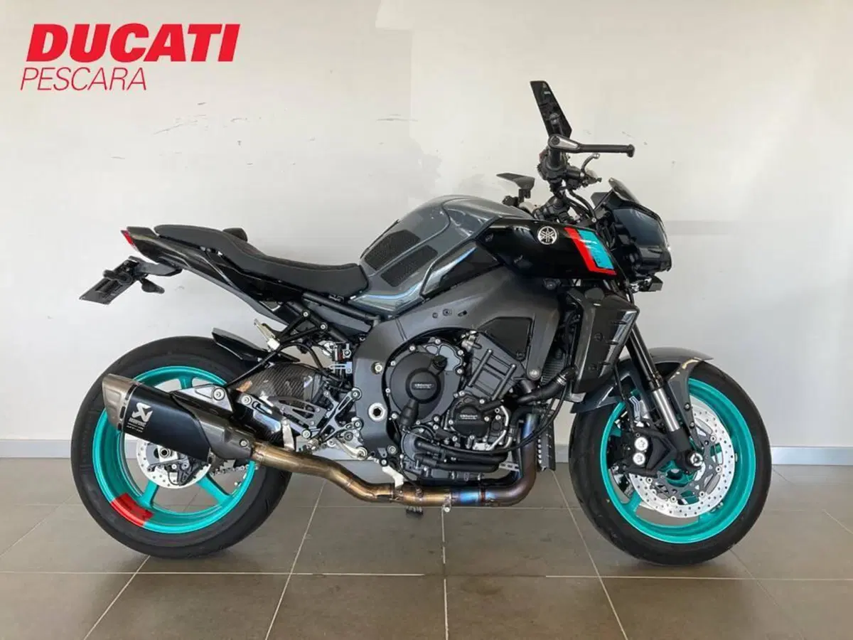 Yamaha MT-10 (2022 - 26)