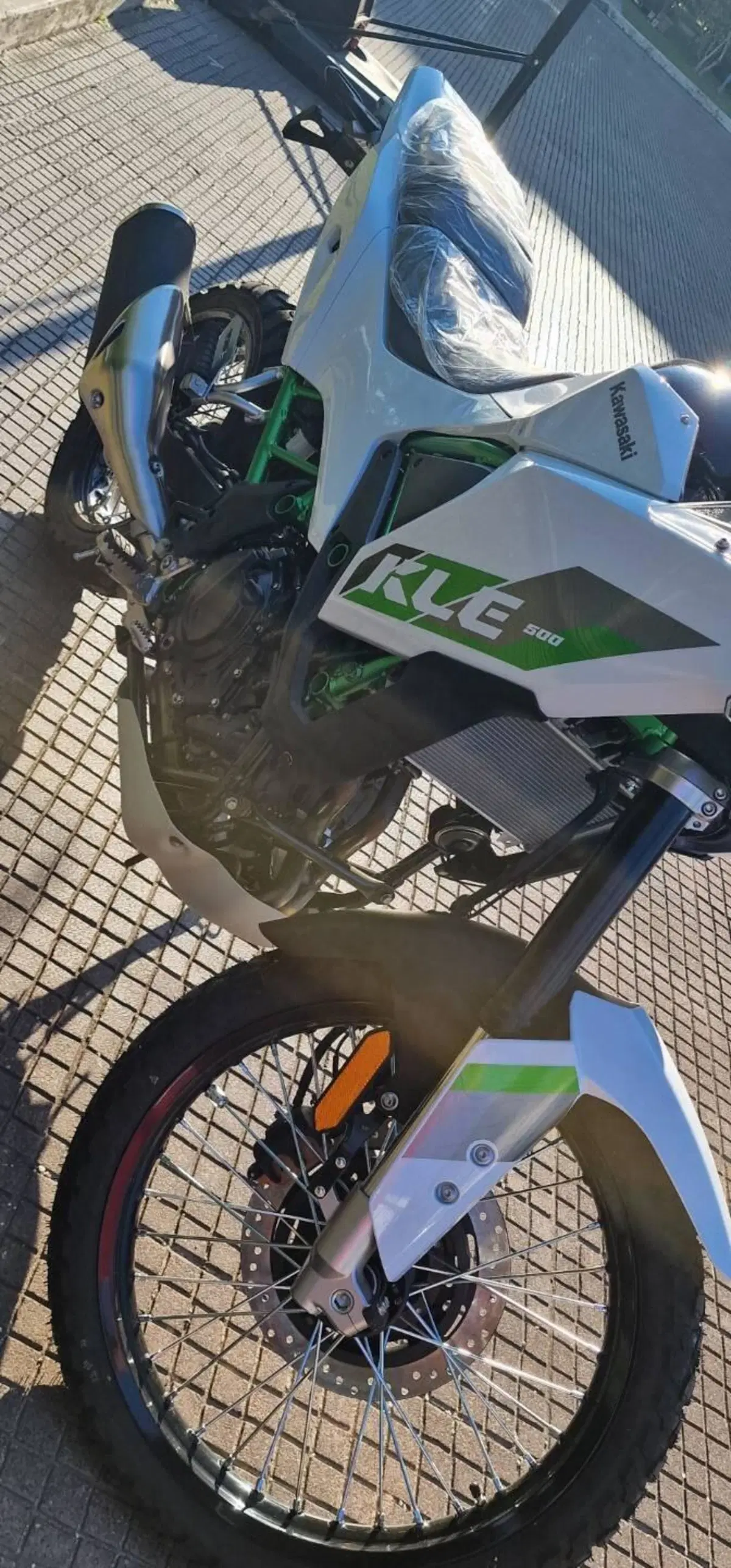 Kawasaki KLE 500 SE (2026) (3)