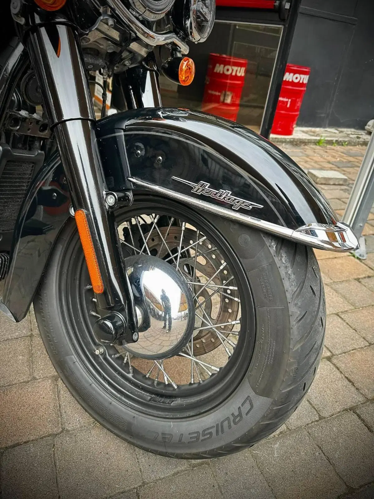 Harley-Davidson 114 Heritage Classic (2018 - 20) - FLHCS (9)