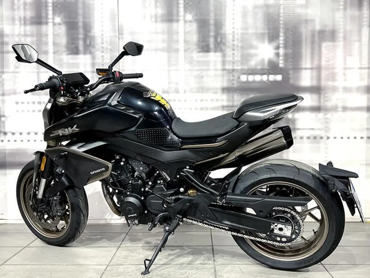 CFMOTO 800NK Sport (2023 - 26) (2)