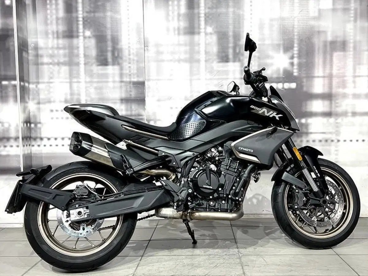 CFMOTO 800NK Sport (2023 - 26) (8)