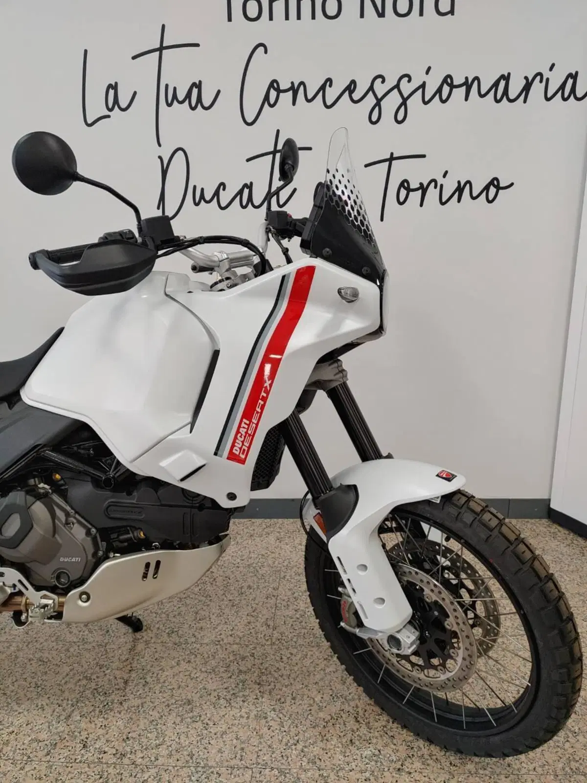 Ducati DesertX (2022 - 25) (5)