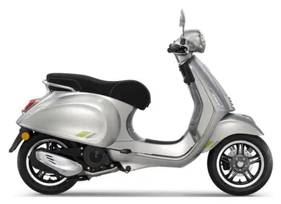 Vespa Primavera 125 (2026) usata