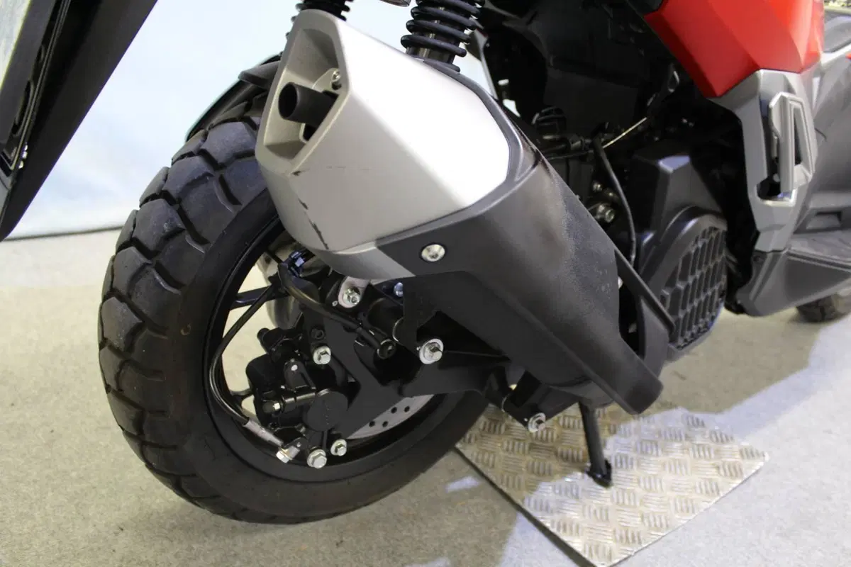 Voge Sfida SR1 ADV (2023 - 26) (6)