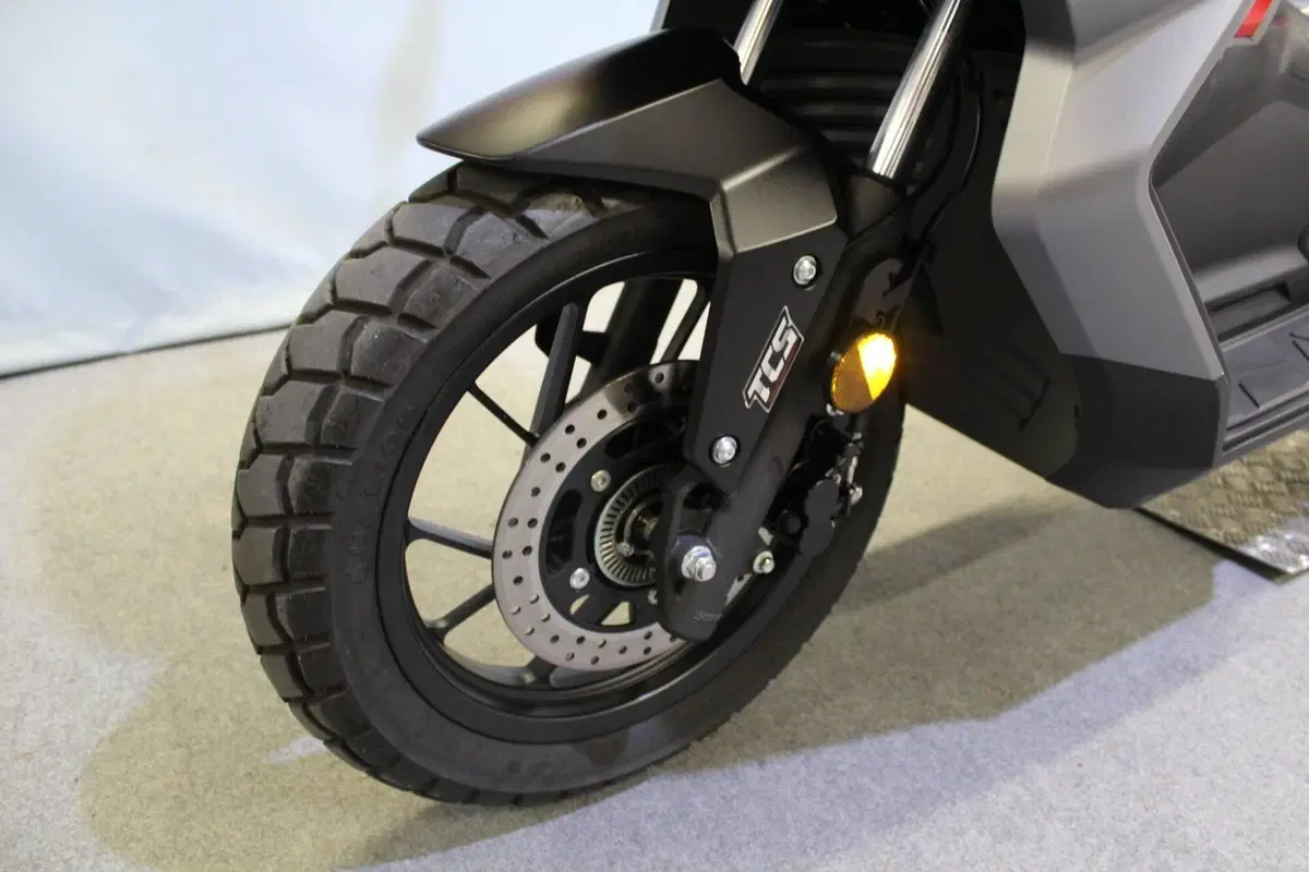 Voge Sfida SR1 ADV (2023 - 26) (15)