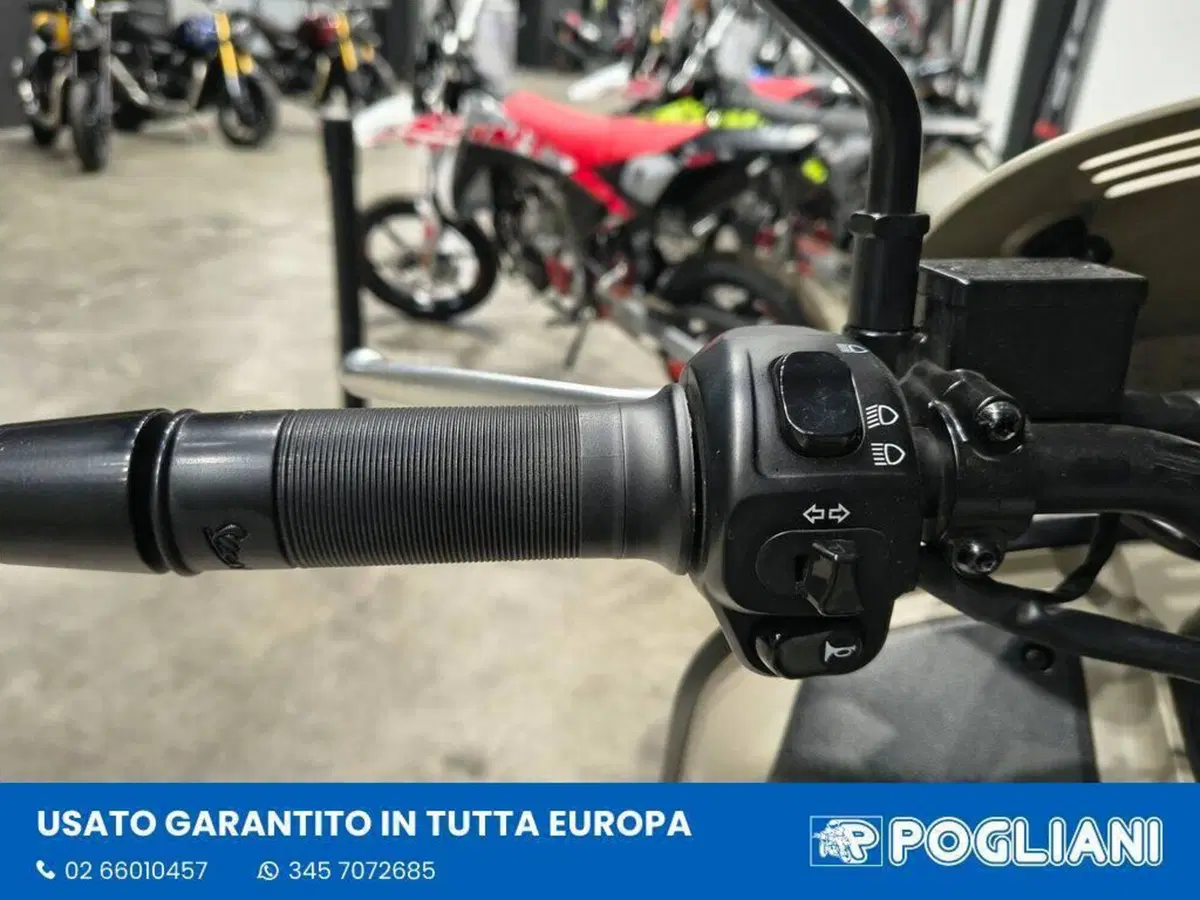 Vespa GTV 300 Hpe (2023 - 25) (8)