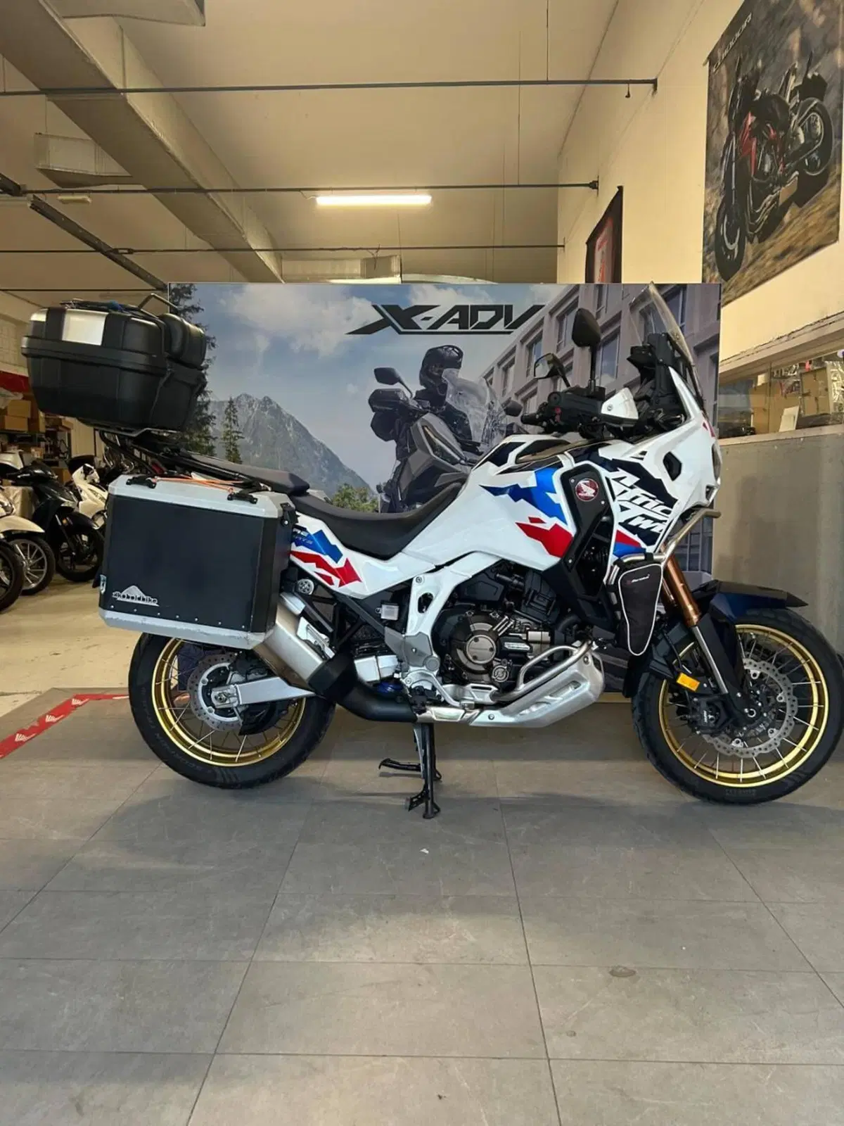 Honda Africa Twin CRF 1100L Adventure Sports DCT Travel Edition (2024 - 26) (4)