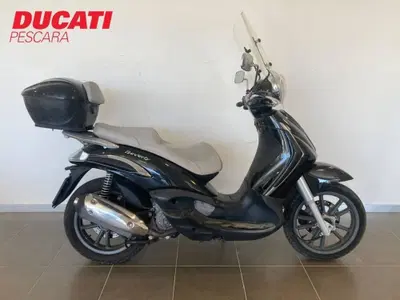 Piaggio Beverly Tourer 250 usata