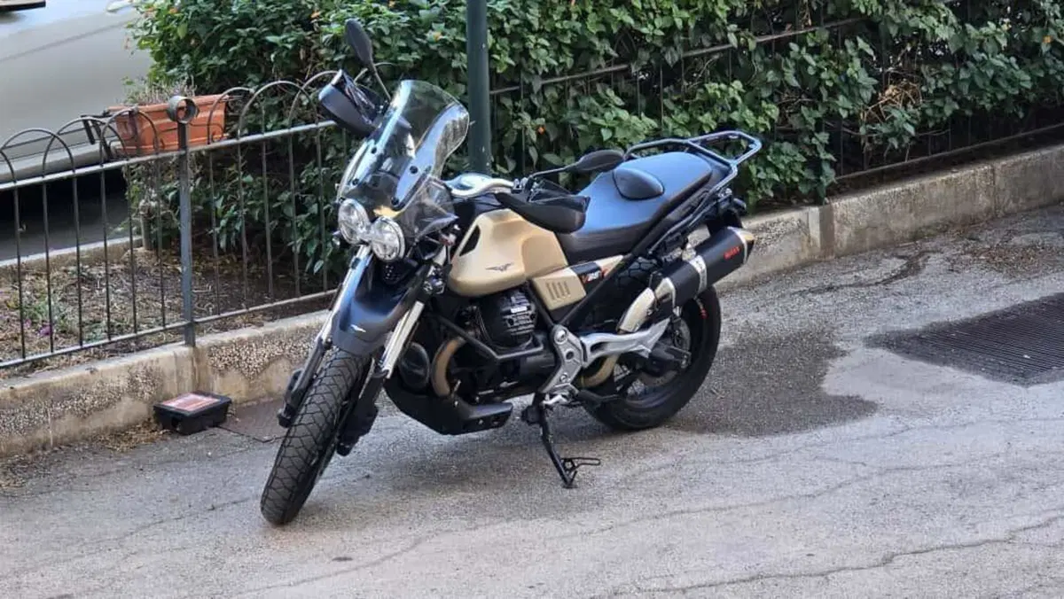 Moto Guzzi V85 TT (2019 - 20)