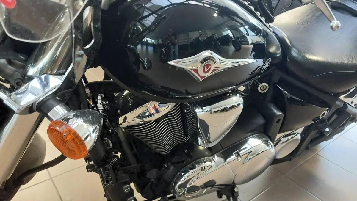 Kawasaki Vulcan VN 900 Classic (2011 - 16) (2)