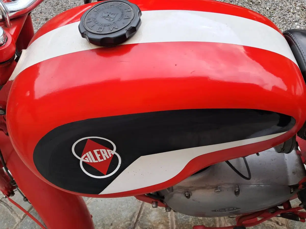 Gilera 175 sport (4)
