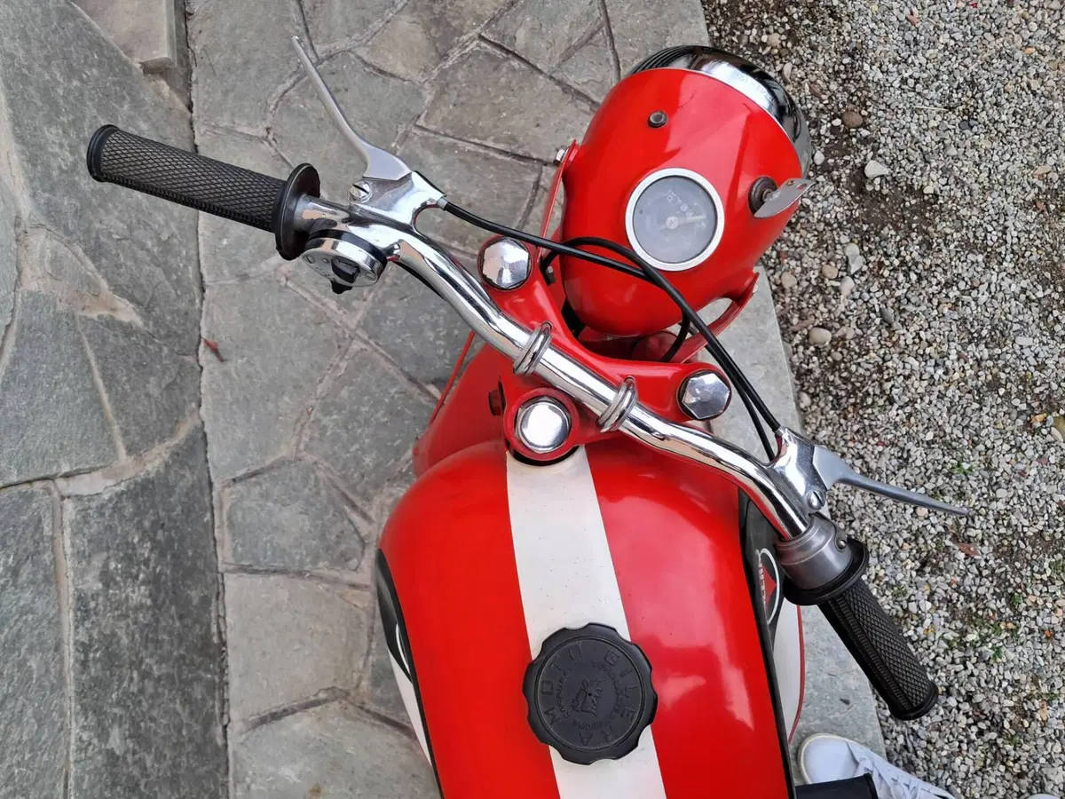 Gilera 175 sport (5)
