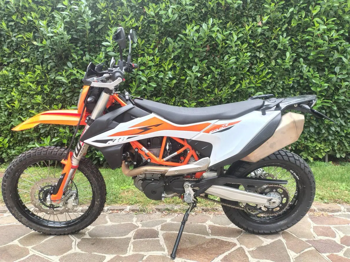 KTM 690 Enduro R (2019 - 20) (2)