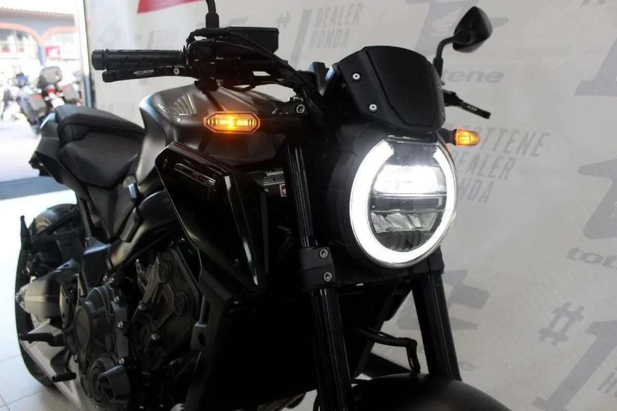 Honda CB 650 R (2021 - 23) (4)