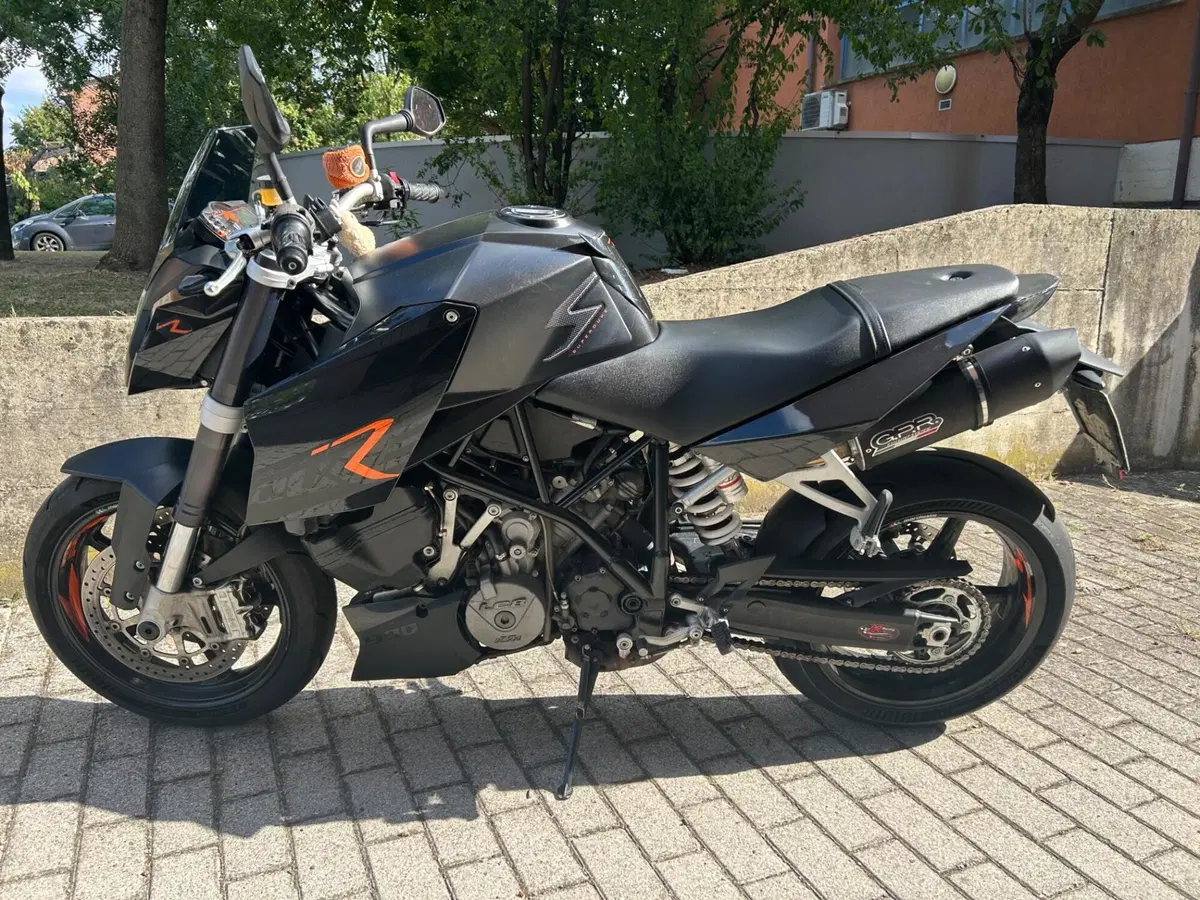 KTM 990 Super Duke (2007 - 11) (6)