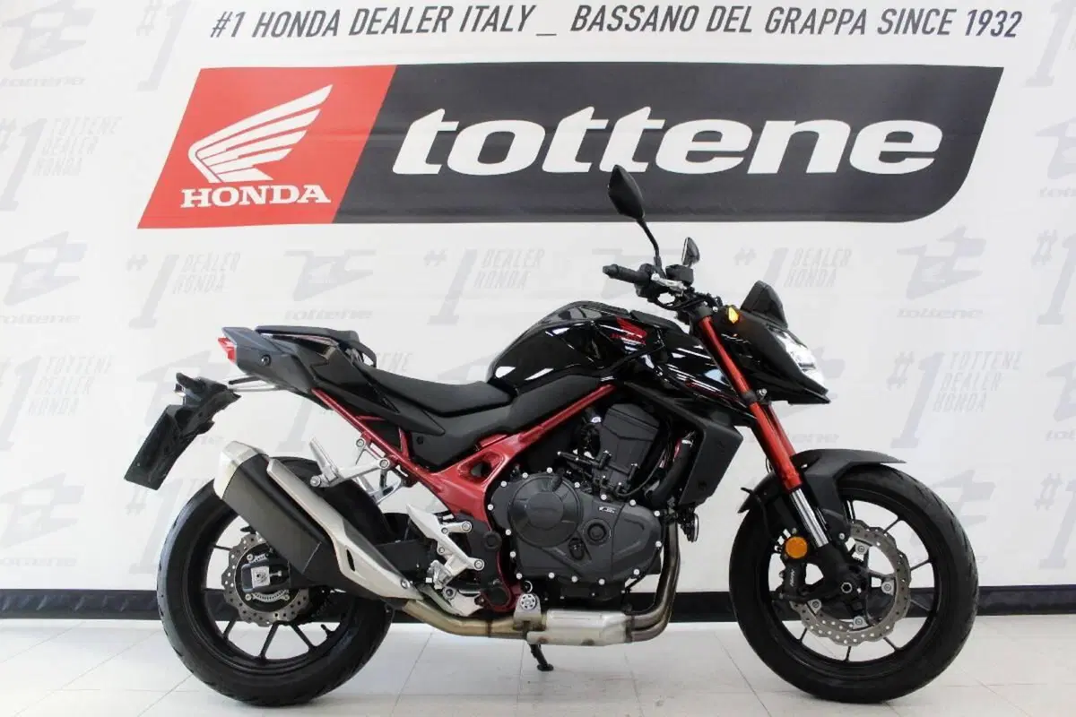 Honda CB 750 Hornet (2023 - 24)