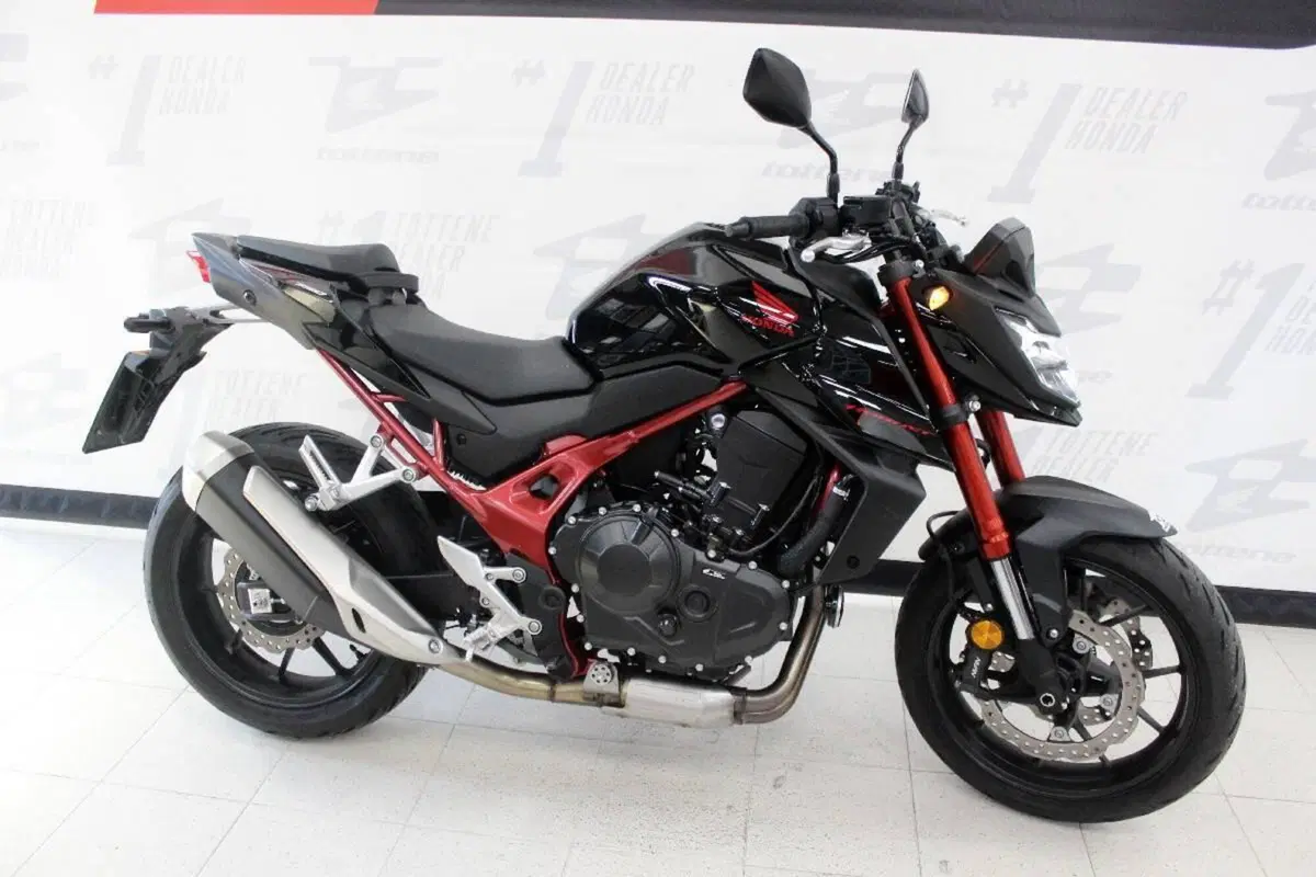 Honda CB 750 Hornet (2023 - 24) (3)