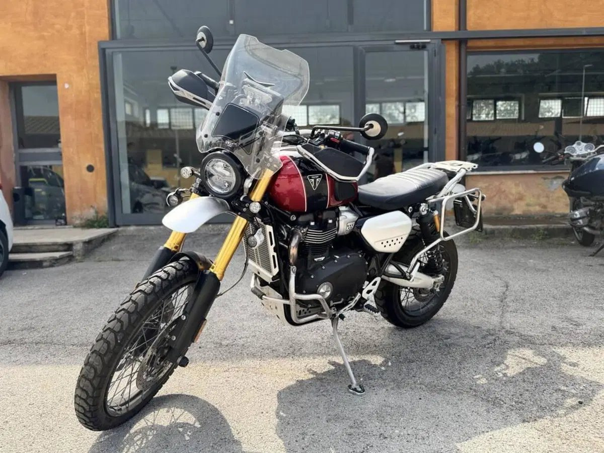 Triumph Scrambler 1200 XE (2021 - 23) (5)