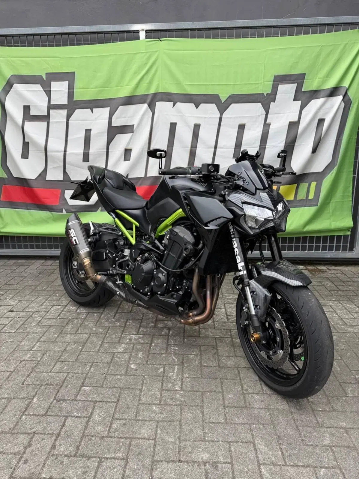 Kawasaki Z 900 (2021 - 24) (4)