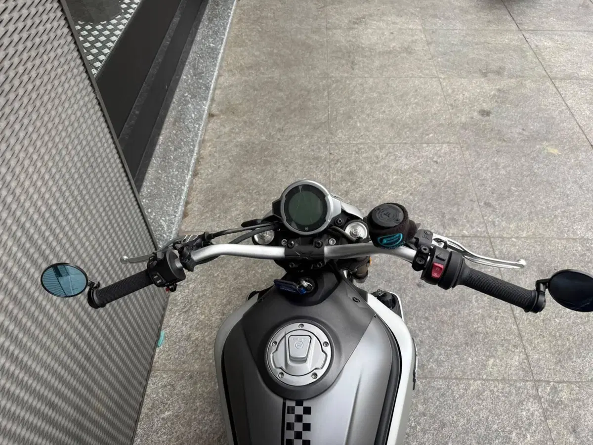 CFMOTO 700CL-X Heritage (2021 - 26) (5)