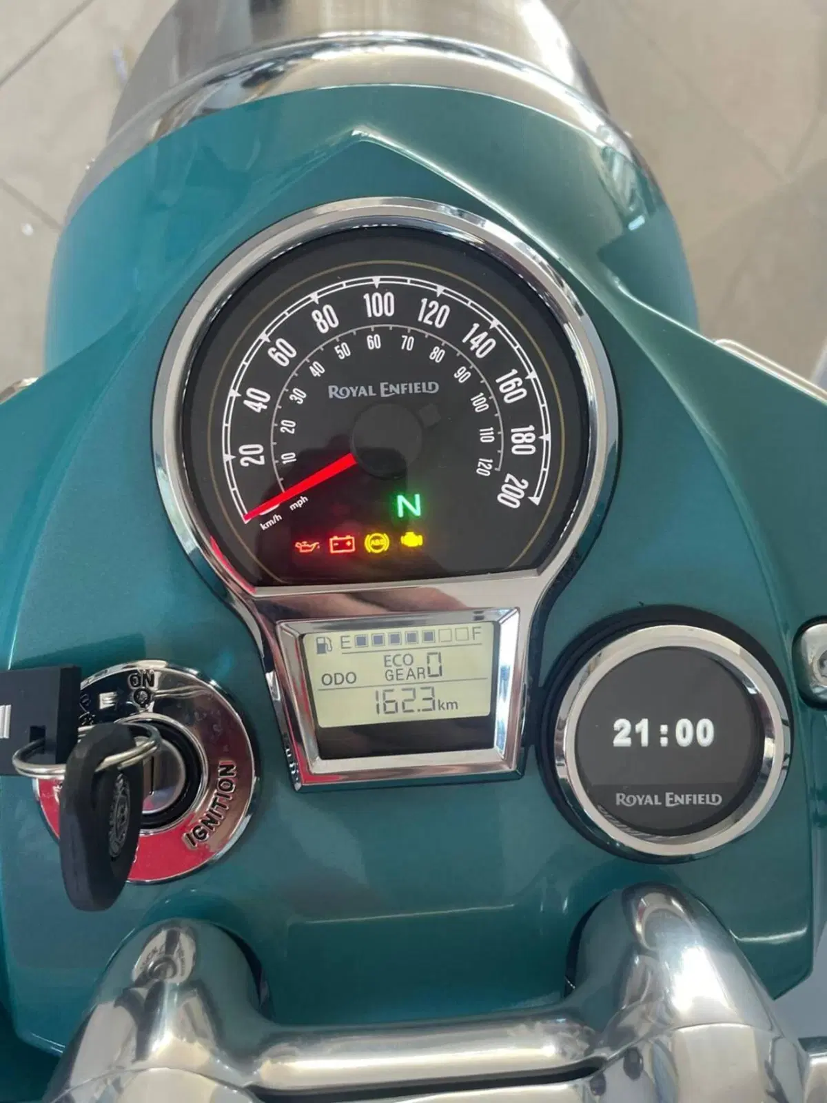 Royal Enfield Classic 650 (2025 - 26) (5)