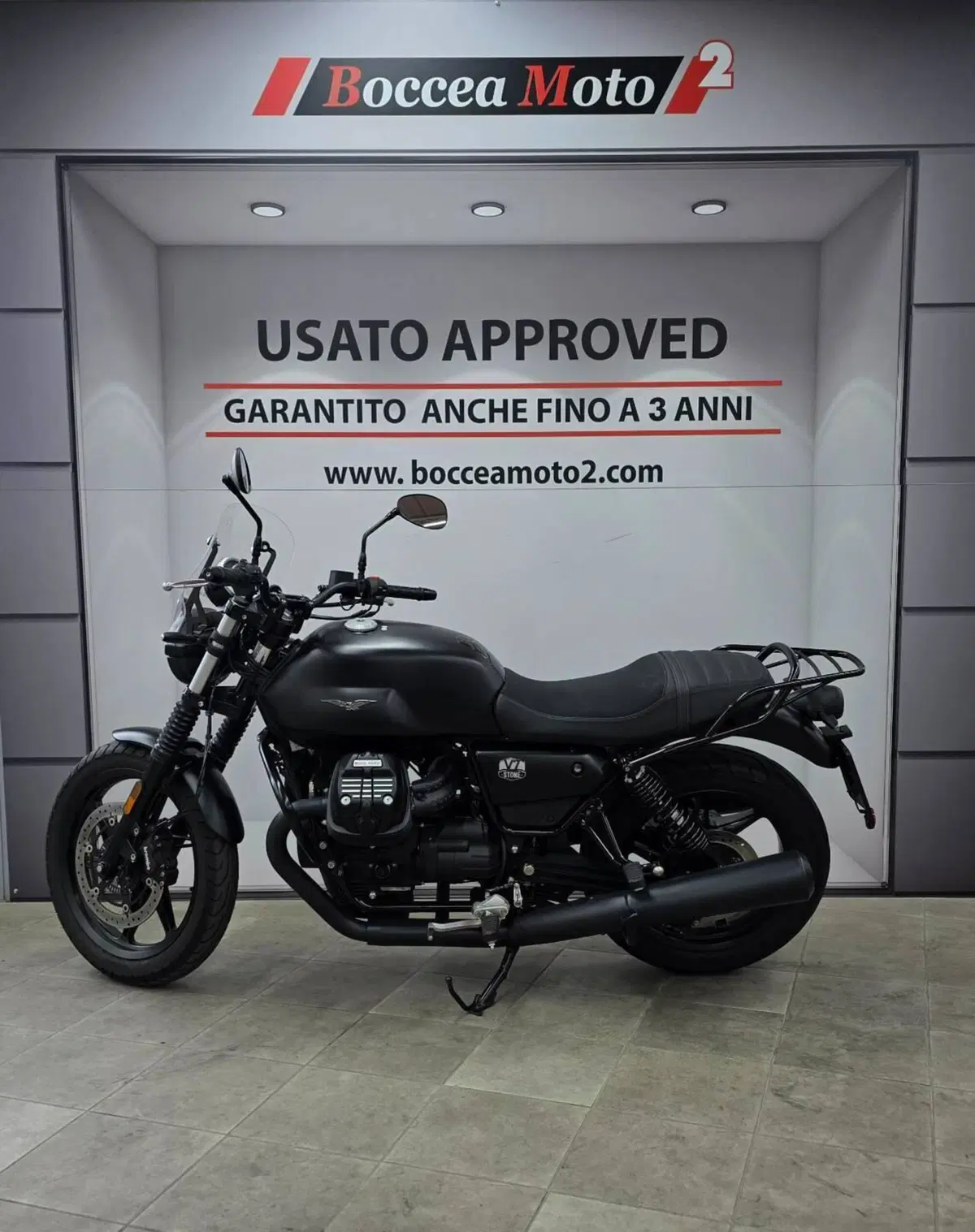 Moto Guzzi V7 Stone (2021 - 24)