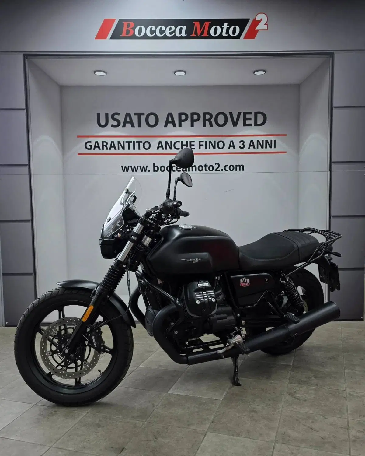 Moto Guzzi V7 Stone (2021 - 24) (2)