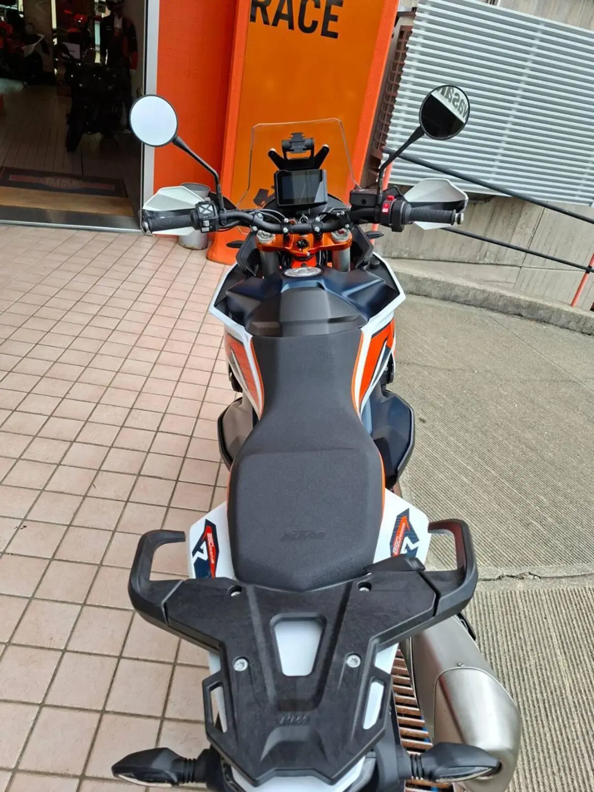 KTM 890 Adventure R (2023 - 24) (3)