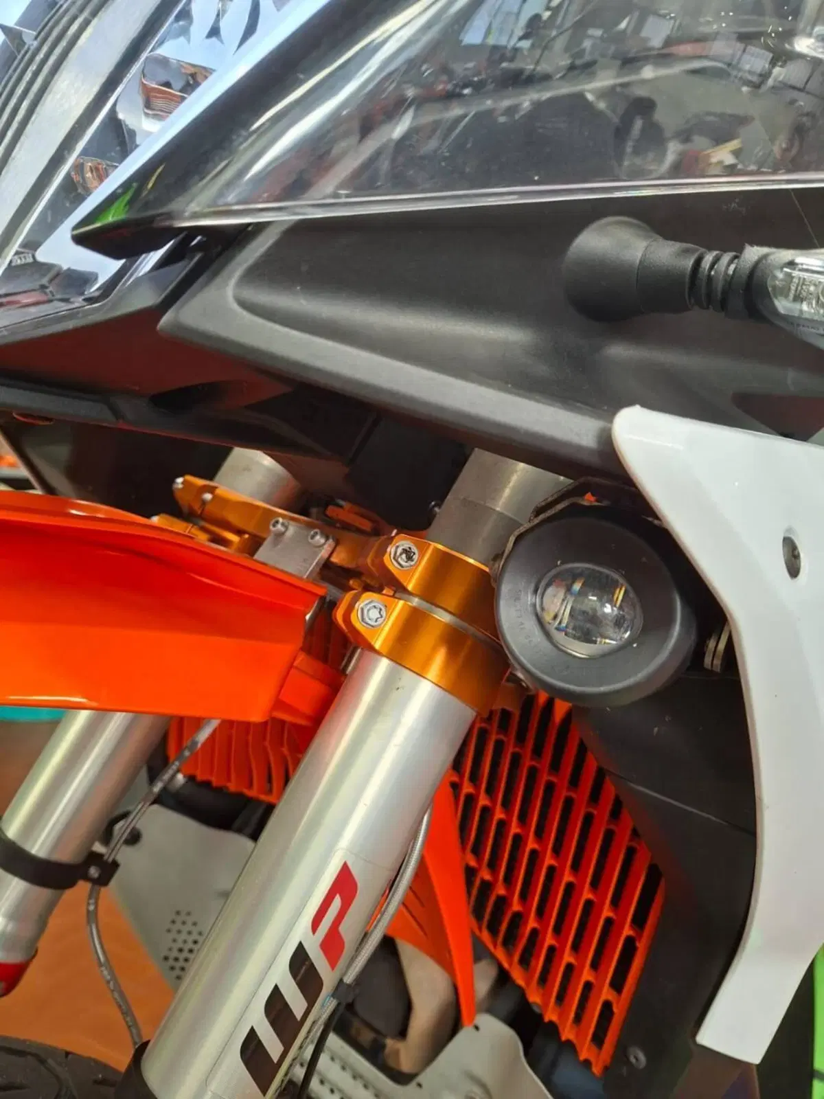KTM 890 Adventure R (2023 - 24) (12)