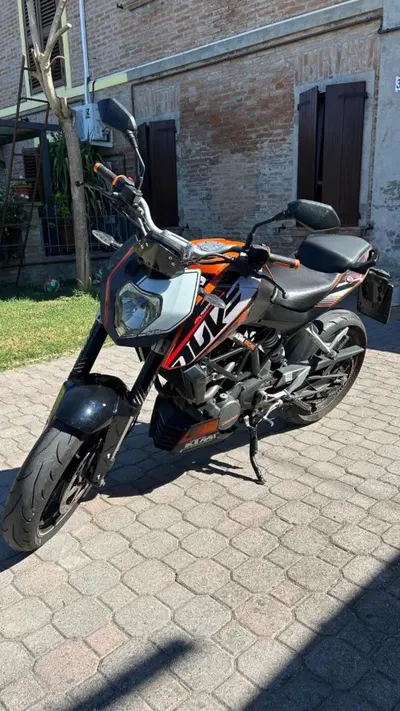 KTM 125 Duke (2010 - 2012) usata